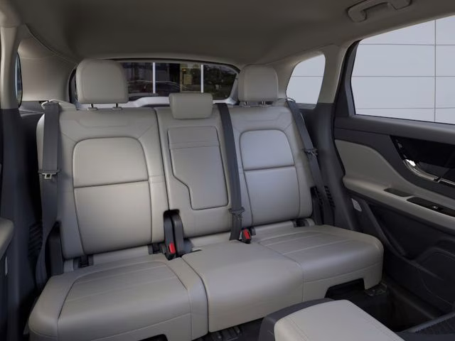 2026 Crystal White Metallic Clearcoat Lincoln Corsair Premiere FWD SUV