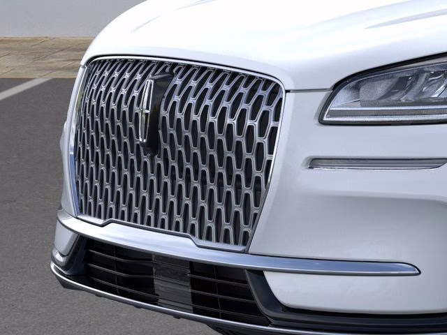 2026 Crystal White Metallic Clearcoat Lincoln Corsair Premiere FWD SUV