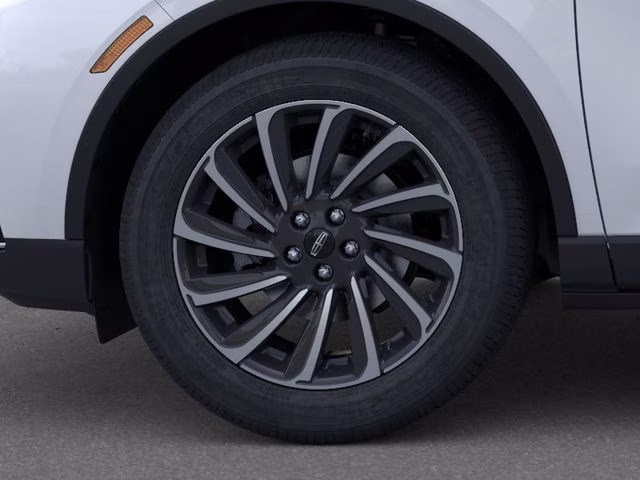 2026 Crystal White Metallic Clearcoat Lincoln Corsair Reserve FWD SUV