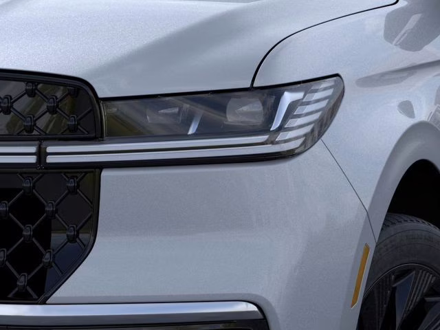 2025 Gray Mist Metallic Tri-Coat Lincoln Navigator Reserve 4X4 SUV