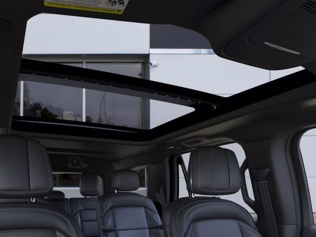 2025 Gray Mist Metallic Tri-Coat Lincoln Navigator Reserve 4X4 SUV