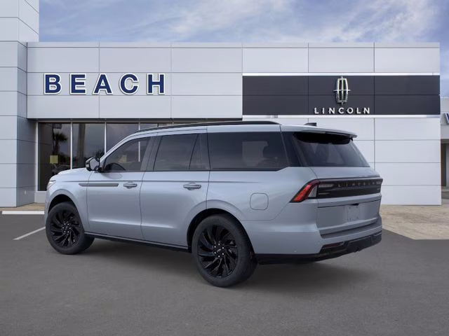 2025 Gray Mist Metallic Tri-Coat Lincoln Navigator Reserve 4X4 SUV