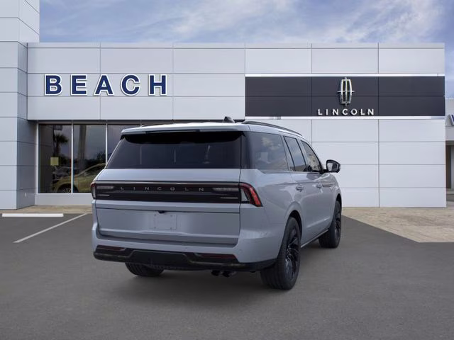 2025 Gray Mist Metallic Tri-Coat Lincoln Navigator Reserve 4X4 SUV