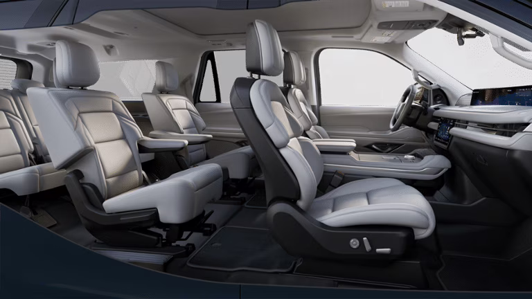 2025 Flight Blue Metallic Clearcoat Lincoln Navigator L Reserve 4X4 SUV