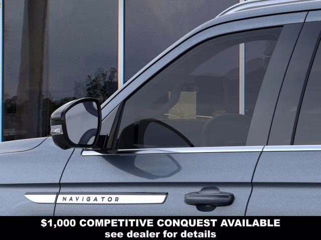 2025 Flight Blue Metallic Clearcoat Lincoln Navigator L Reserve 4X4 SUV