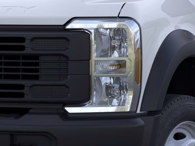 2026 Oxford White Ford Super Duty F-450 DRW XL DRW 4X4 Truck