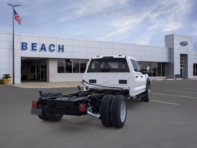 2026 Oxford White Ford Super Duty F-550 DRW XL DRW 4X4 Truck