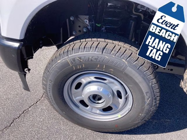 2026 Oxford White Ford Super Duty F-250 SRW XL 4X4 Truck