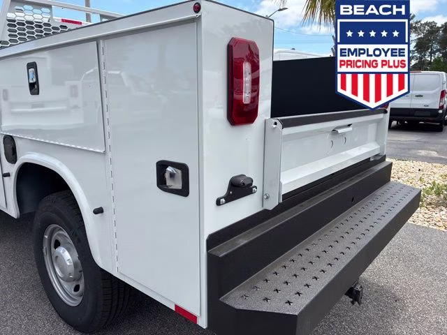 2026 Oxford White Ford Super Duty F-250 SRW XL 4X4 Truck