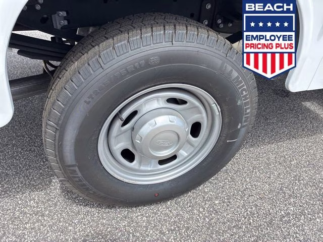 2026 Oxford White Ford Super Duty F-250 SRW XL 4X4 Truck