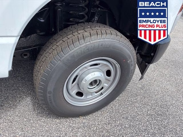 2026 Oxford White Ford Super Duty F-250 SRW XL 4X4 Truck