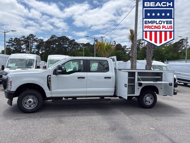 2026 Oxford White Ford Super Duty F-250 SRW XL 4X4 Truck