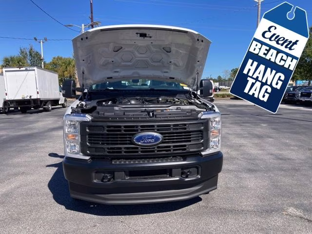 2026 Oxford White Ford Super Duty F-250 SRW XL 4X4 Truck