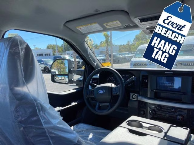 2026 Oxford White Ford Super Duty F-250 SRW XL 4X4 Truck