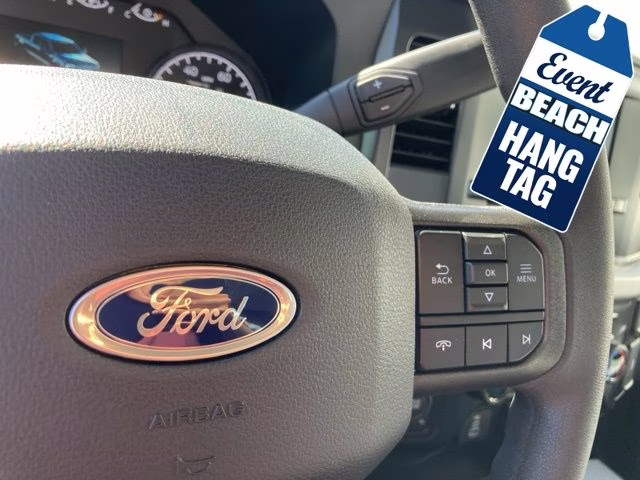 2026 Oxford White Ford Super Duty F-250 SRW XL 4X4 Truck