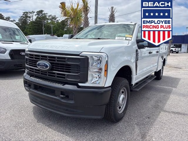 2026 Oxford White Ford Super Duty F-250 SRW XL 4X4 Truck