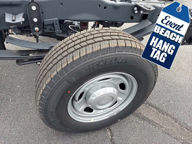 2026 Oxford White Ford Super Duty F-250 SRW XL 4X4 Truck