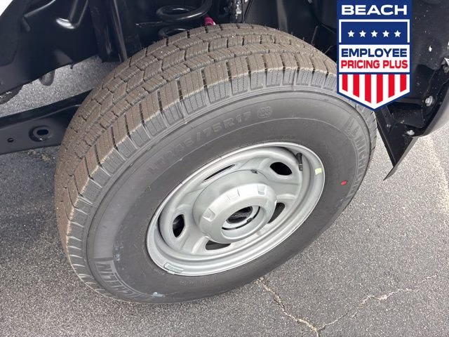 2026 Oxford White Ford Super Duty F-250 SRW XL 4X4 Truck