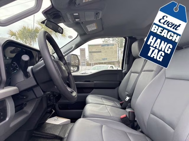 2026 Oxford White Ford Super Duty F-250 SRW XL 4X4 Truck