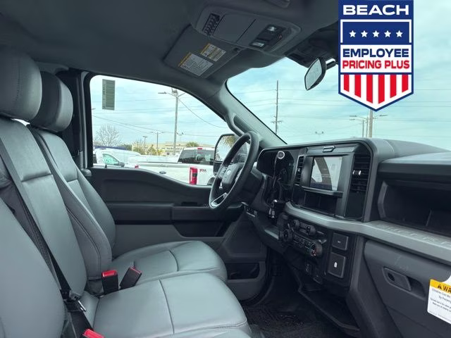2026 Oxford White Ford Super Duty F-250 SRW XL 4X4 Truck