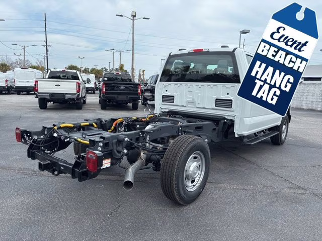 2026 Oxford White Ford Super Duty F-250 SRW XL 4X4 Truck