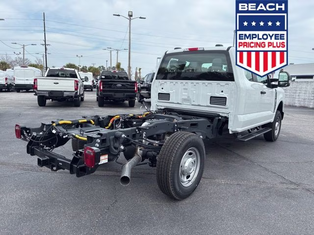 2026 Oxford White Ford Super Duty F-250 SRW XL 4X4 Truck