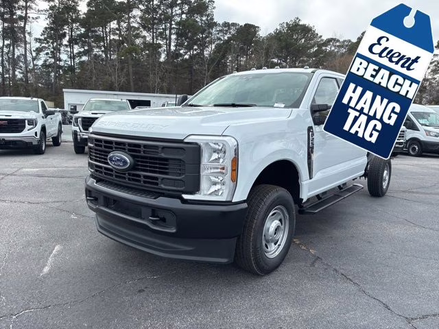 2026 Oxford White Ford Super Duty F-250 SRW XL 4X4 Truck