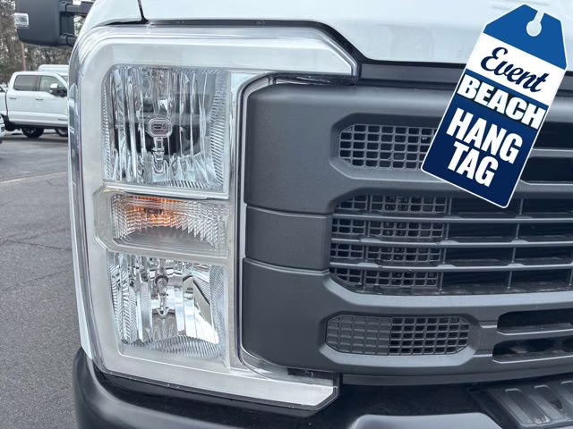 2026 Oxford White Ford Super Duty F-250 SRW XL 4X4 Truck