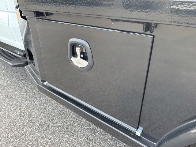 2026 Oxford White Ford Super Duty F-350 DRW XL DRW 4X4 Truck