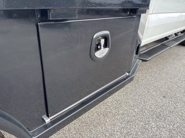 2026 Oxford White Ford Super Duty F-350 DRW XL DRW 4X4 Truck