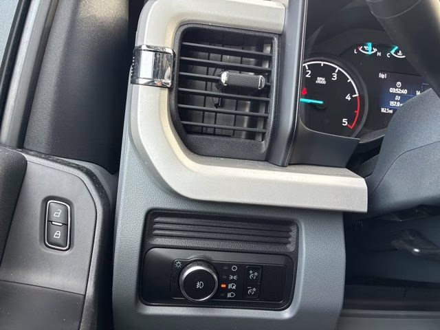 2026 Oxford White Ford Super Duty F-350 DRW XL DRW 4X4 Truck