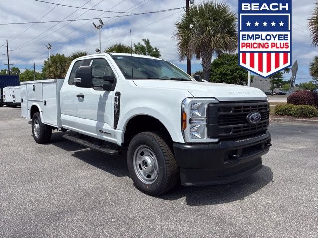 2026 Oxford White Ford Super Duty F-350 SRW XL 4X4 Truck