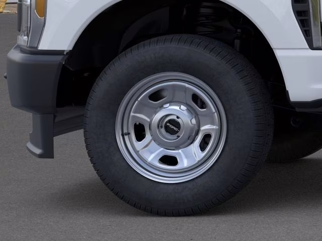 2026 Oxford White Ford Super Duty F-350 SRW XL 4X4 Truck