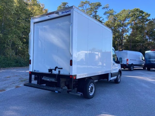 2024 Oxford White Ford Transit-350 Base RWD CUTAWAY