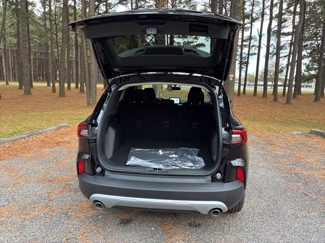 2026 Black Metallic Ford Escape Active FWD SUV