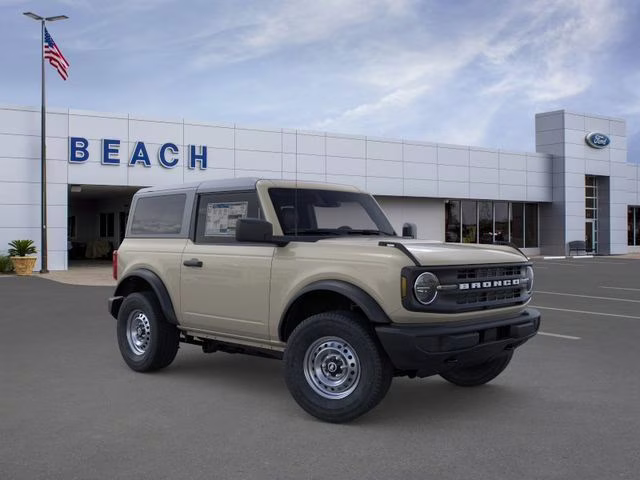 2025 Desert Sand Ford Bronco Base 4X4 SUV