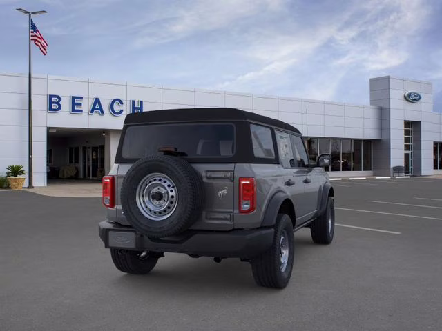 2025 Gray Metallic Ford Bronco Base 4X4 SUV