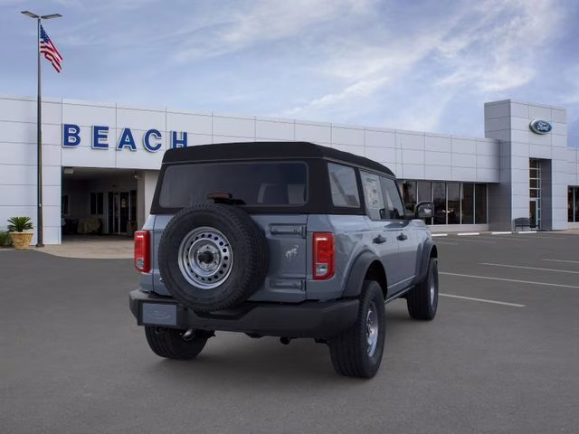 2025 Azure Gray Metallic Tri-Coat Ford Bronco Base 4X4 SUV
