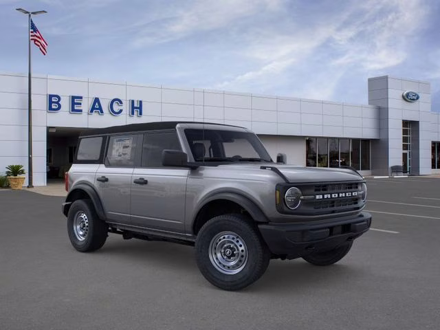 2025 Gray Metallic Ford Bronco Base 4X4 SUV