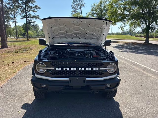 2025 Oxford White Ford Bronco Outer Banks 4X4 SUV