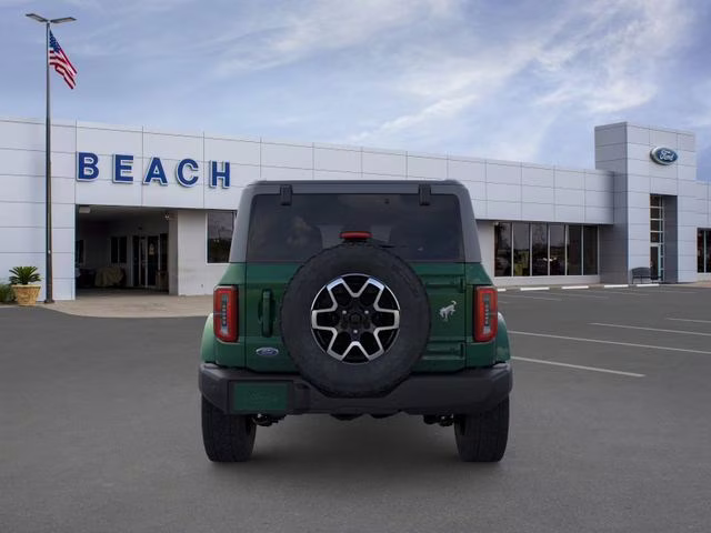 2025 Eruption Green Metallic Ford Bronco Outer Banks 4X4 SUV