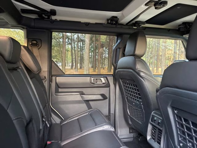 2025 Desert Sand Ford Bronco Badlands 4X4 SUV