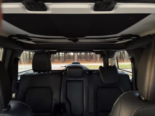 2025 Desert Sand Ford Bronco Badlands 4X4 SUV