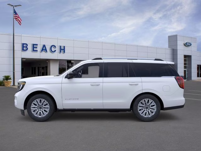 2026 Star White Metallic Tri-Coat Ford Expedition Platinum 4X4 SUV