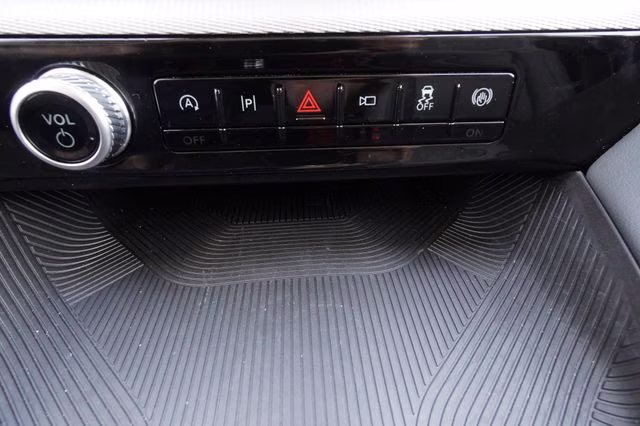 2026 Gray Metallic Ford Explorer Active RWD SUV