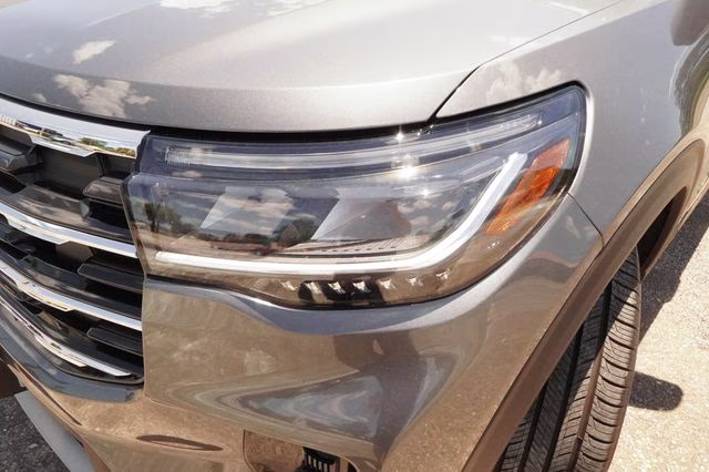 2026 Gray Metallic Ford Explorer Active RWD SUV