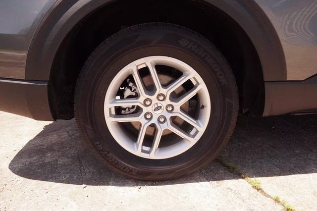 2026 Gray Metallic Ford Explorer Active RWD SUV