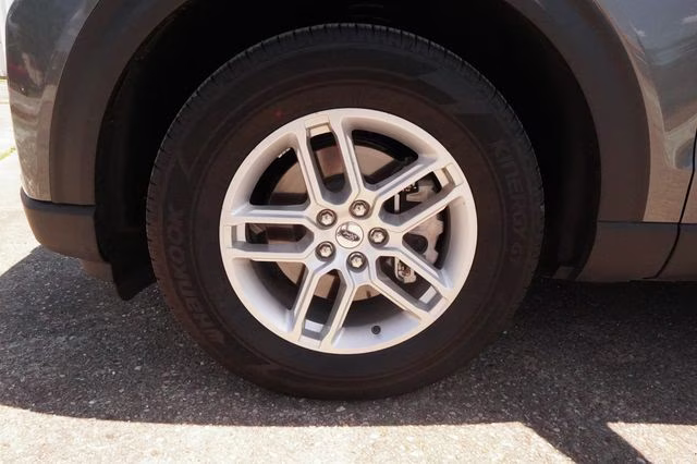 2026 Gray Metallic Ford Explorer Active RWD SUV