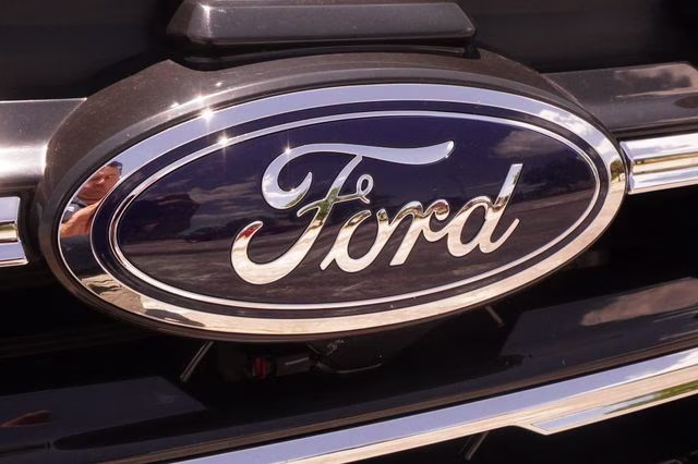 2026 Gray Metallic Ford Explorer Active RWD SUV