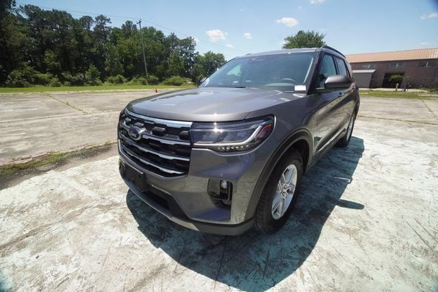 2026 Gray Metallic Ford Explorer Active RWD SUV